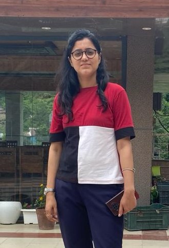 Rashmi Sharma Height