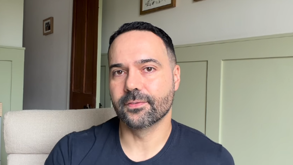 Aaron Bastani Wiki & Early Life