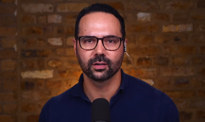 Aaron Bastani