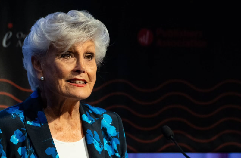 Angela Rippon Wiki & Early Life