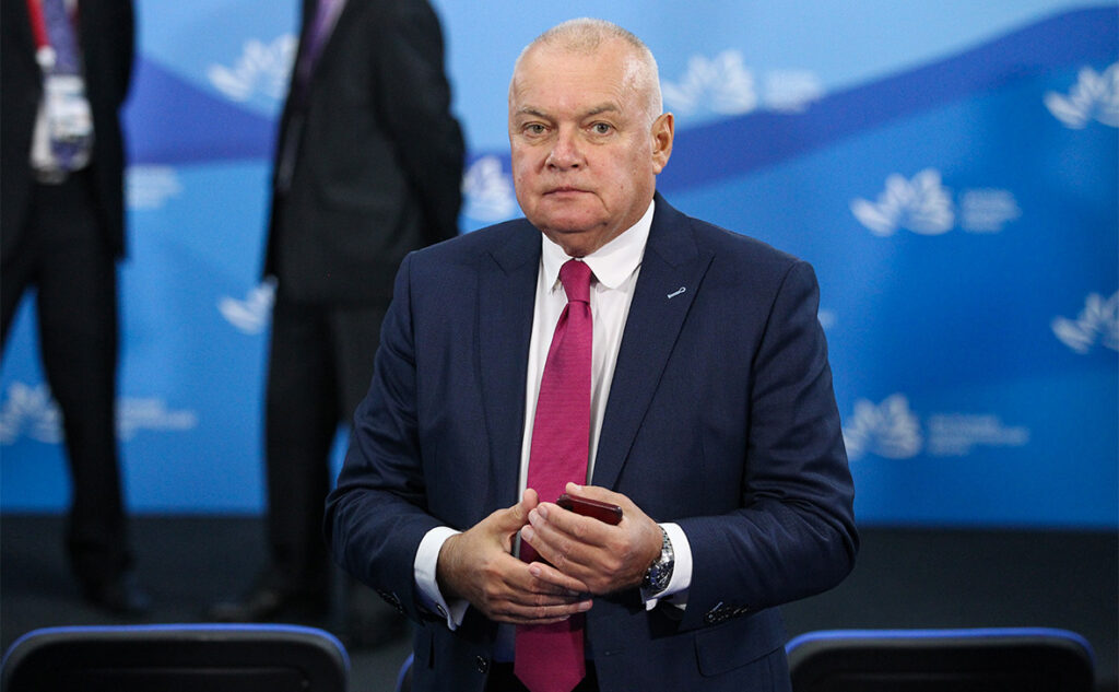 Dmitry Kiselyov Career