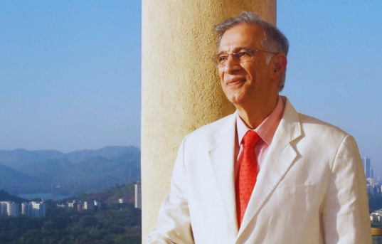 Niranjan Hiranandani Wiki & Early Life