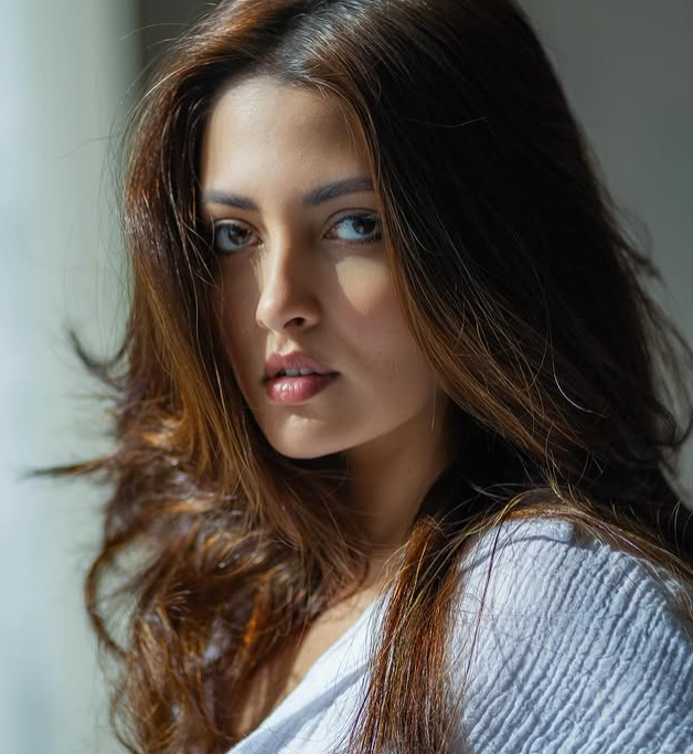 Riya Sen Career