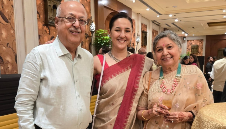 Charu Shankar Family