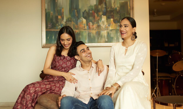 Manushi Chhillar - Brother and Sister