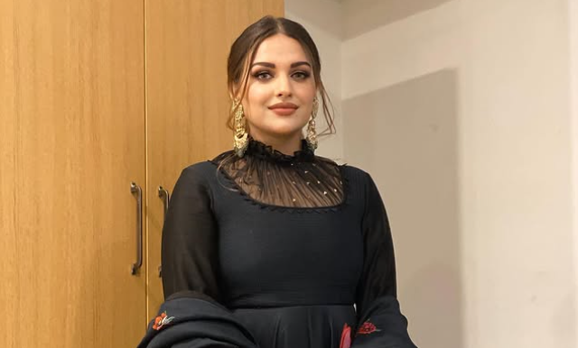 Himanshi Khurana - 2