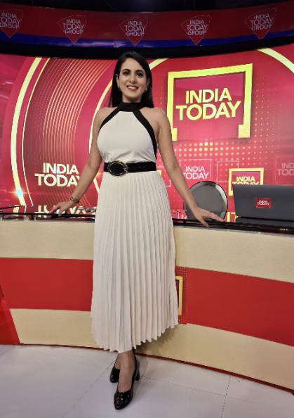 Sakshi Batra India Today Height, Weight & Physical Stats