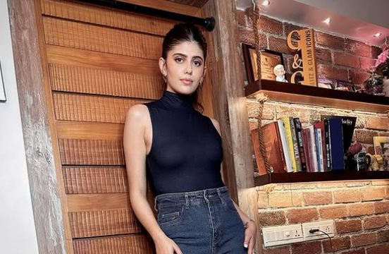 Sanjana Sanghi - 7
