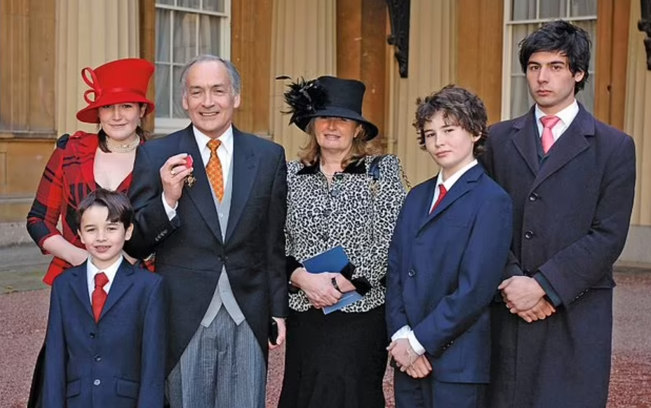 Alastair Stewart Wife & Children
