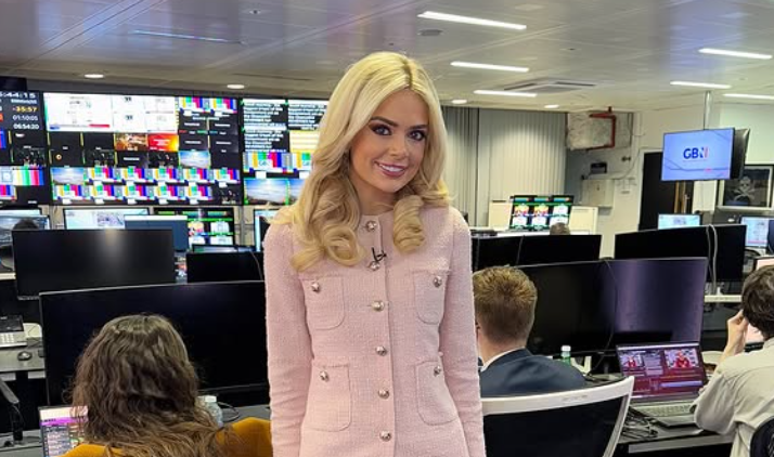 Ellie Costello Wiki & Early Life