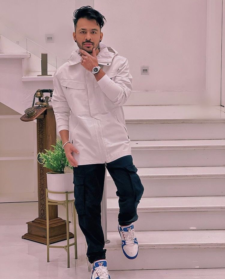 Tony Kakkar Height, Weight & Physical Stats