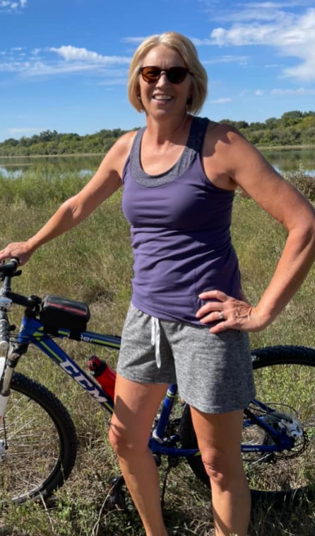 Dawna Friesen Height