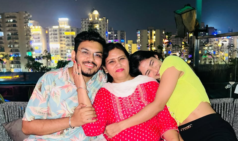 Shweta Sharda Family