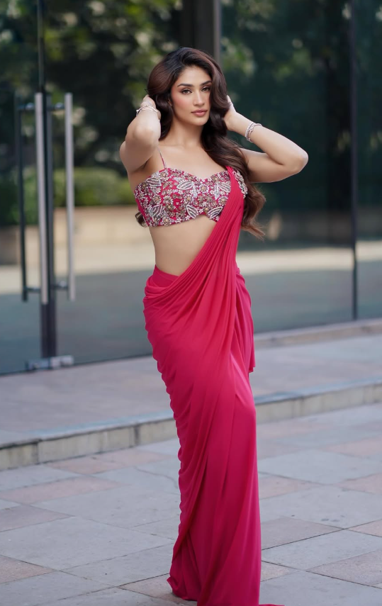 Shweta Sharda Height