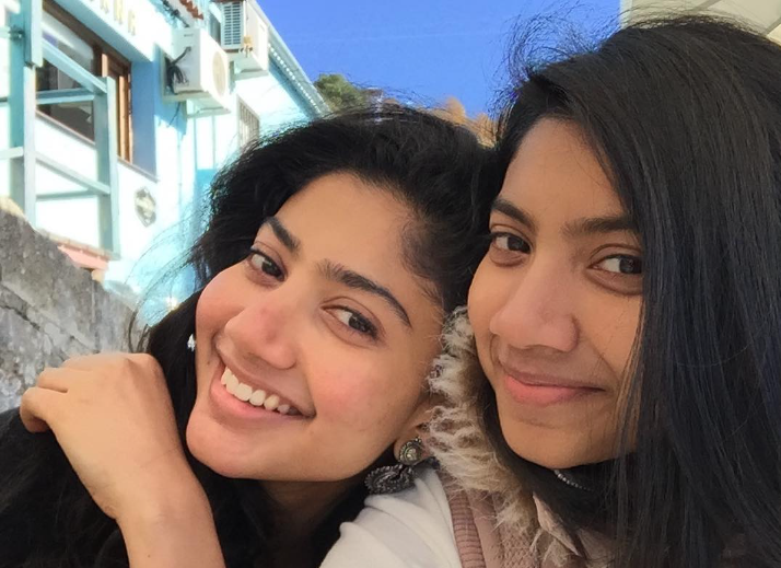 Sai Pallavi with Sister
