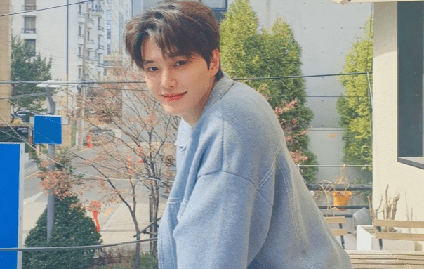 Song Kang Personal Life