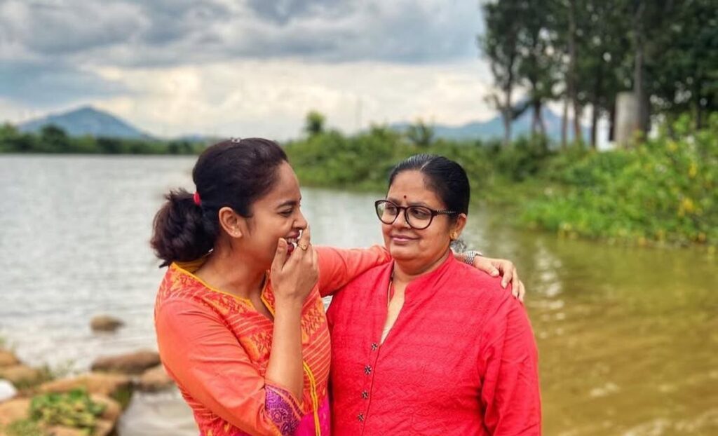 Nandita Swetha Mother