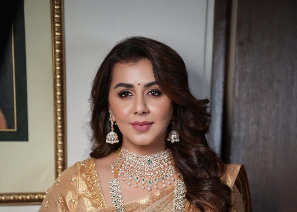 Nikita Galrani Pinisetty Career