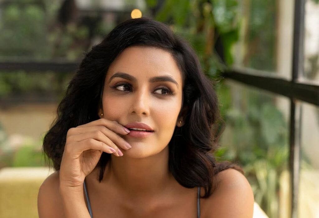 Priya Anand Wiki