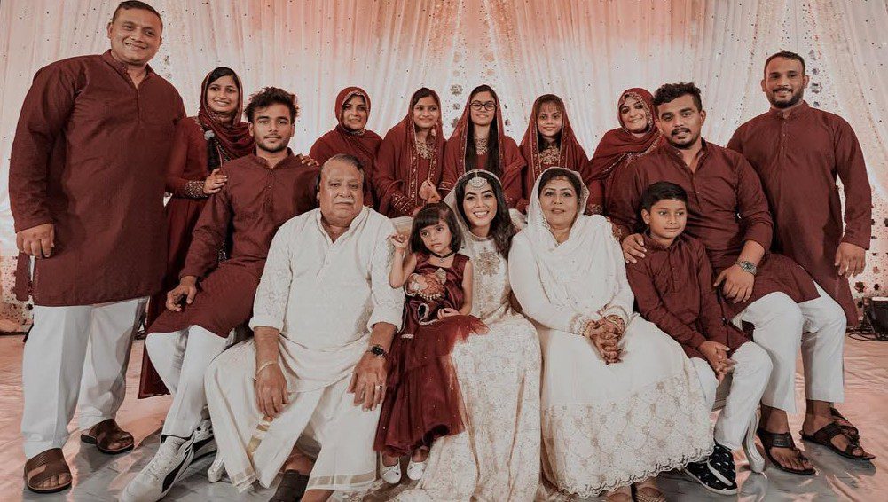 Shamna Kasim Family