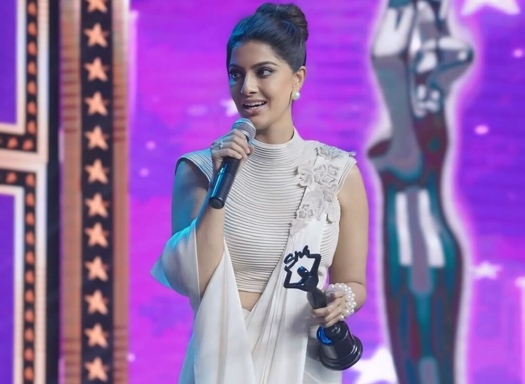 Varalaxmi Sarathkumar Award