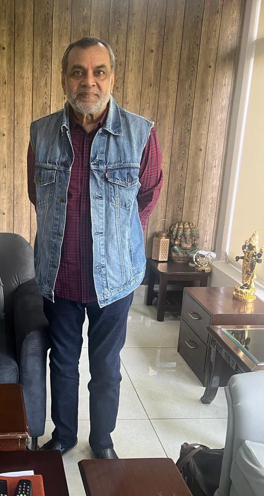 Paresh Rawal Height