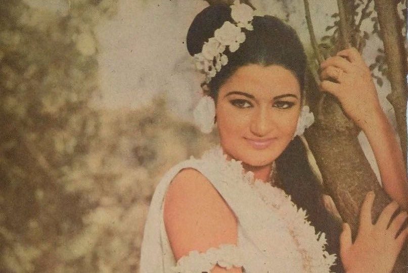 Sarika Thakur 90's Movie Career