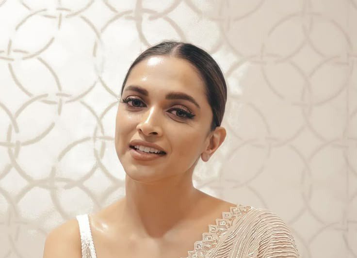 Deepika Padukone Wiki (3)