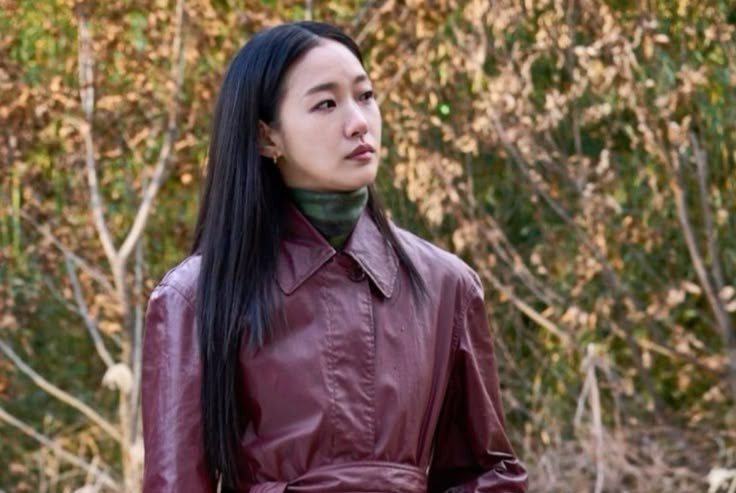 Kim Go-eun Career