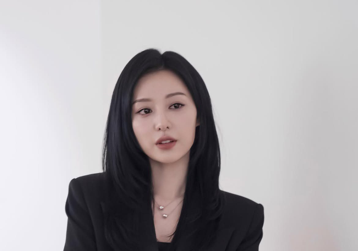 Kim Ji-won Wiki (4)