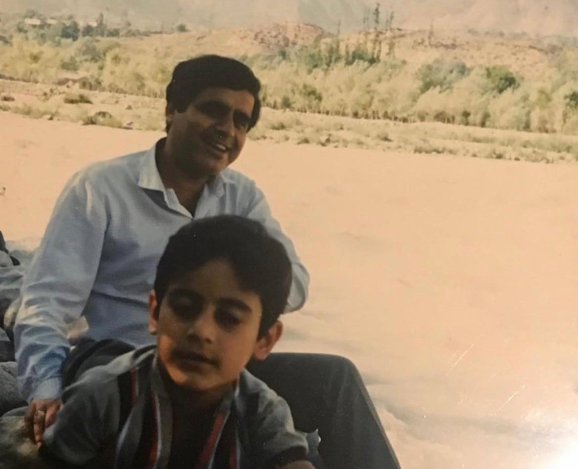 Mohit Raina Father