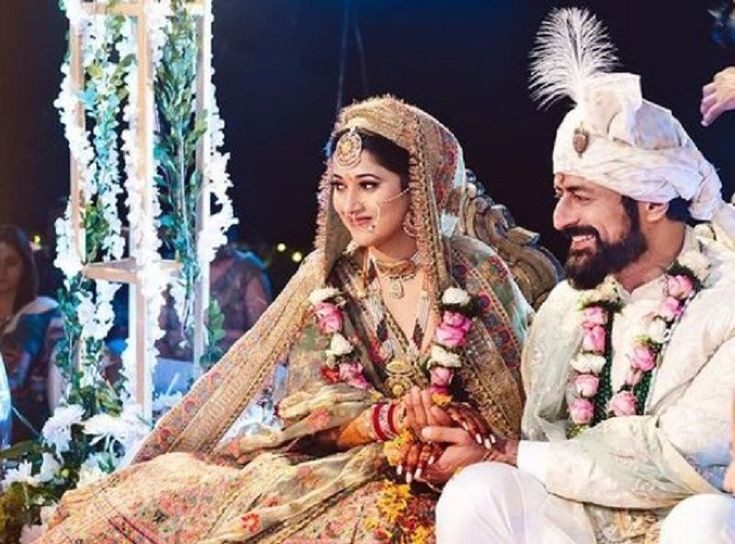 Mohit Raina Wife