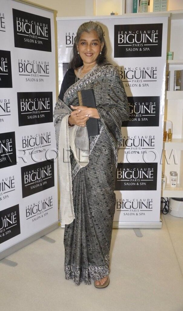 Ratna Pathak Shah Height