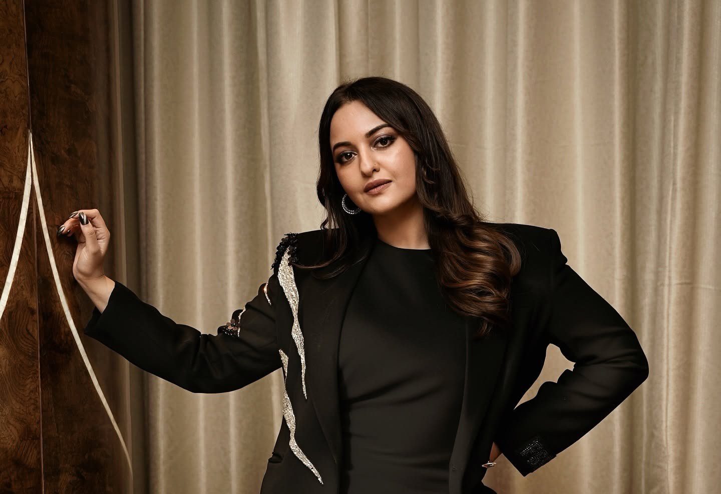 Sonakshi Sinha Wiki