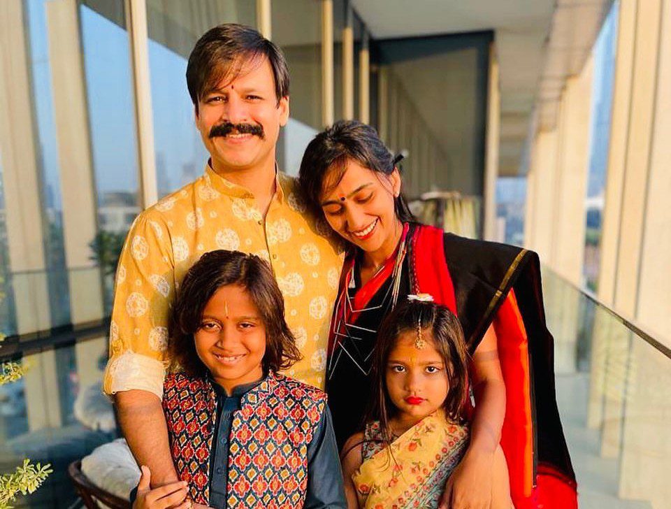 Vivek Oberoi Family