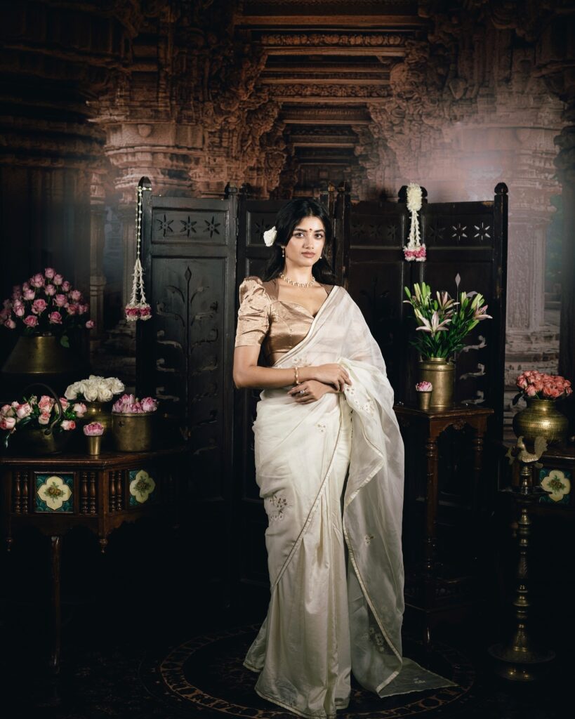 Bhagyashri Borse Height
