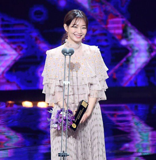 Shin-Min-a-awards-achievements