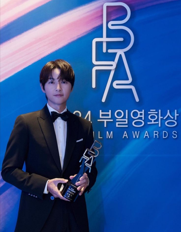 Song Joong-ki Awards