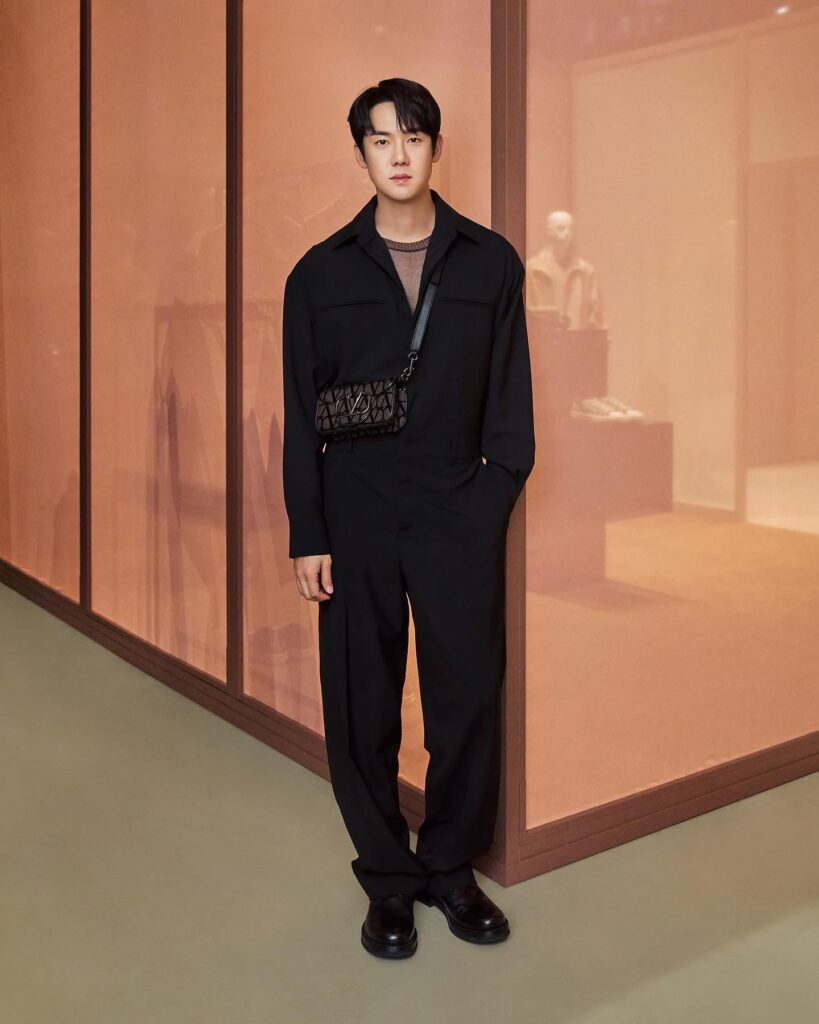 Yoo Yeon-seok Height