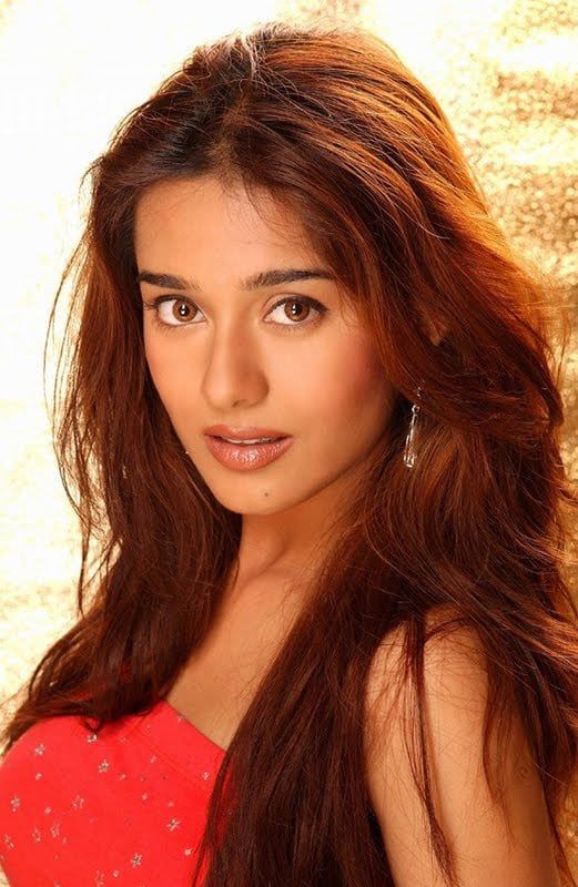 Amrita Rao 4