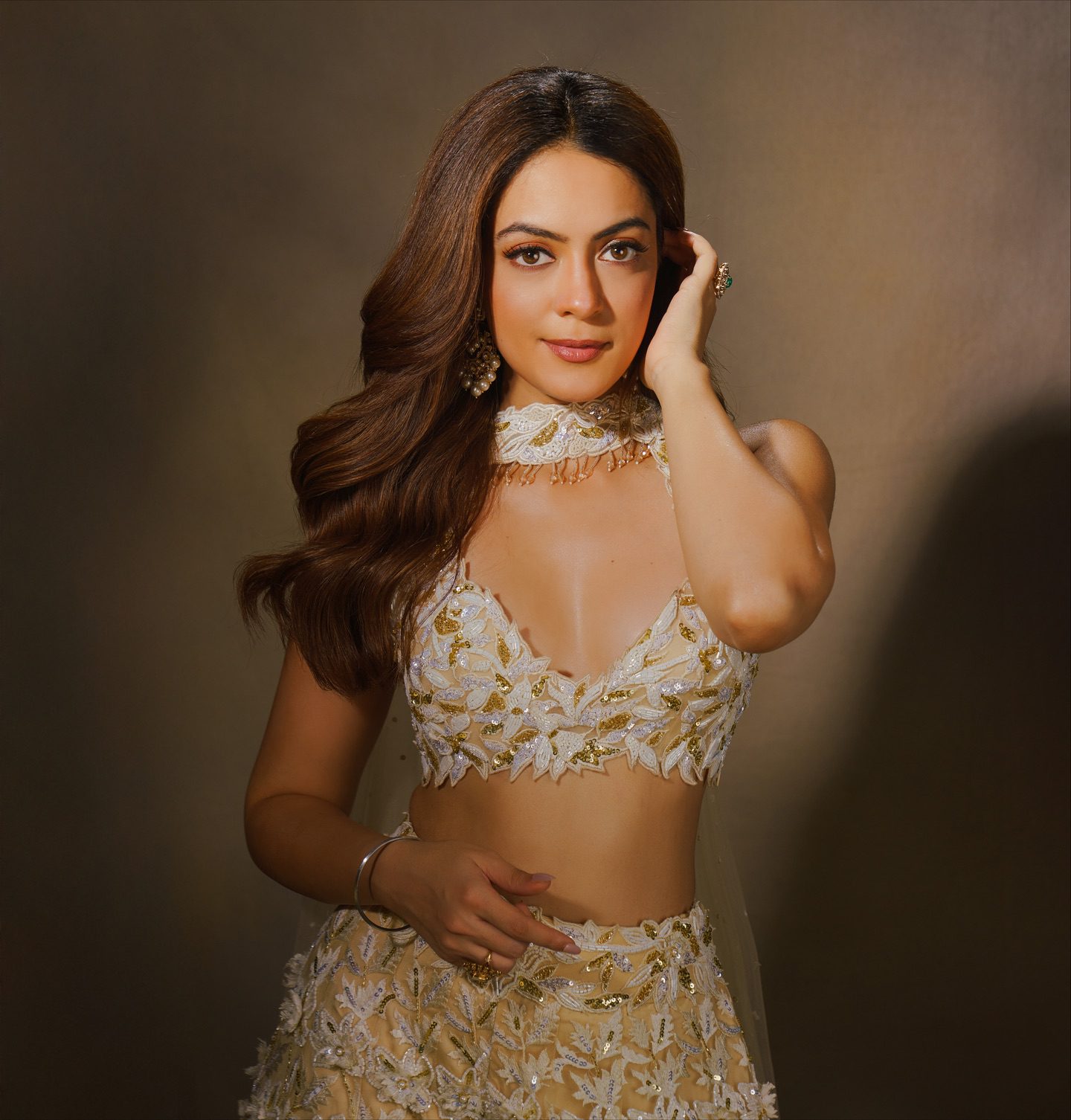 Anya Singh 6