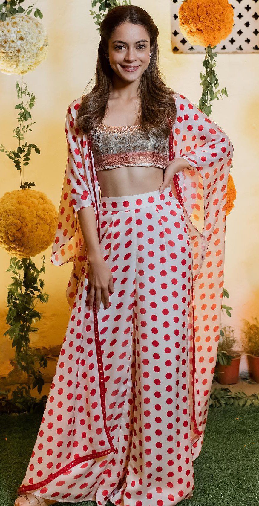 Anya Singh Height