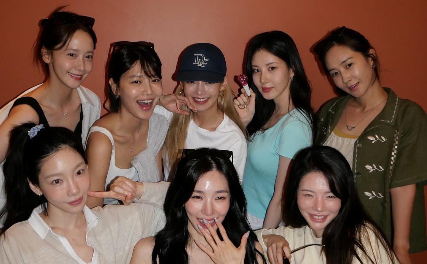 Debut with Girls' Generation (2007 to 2011)