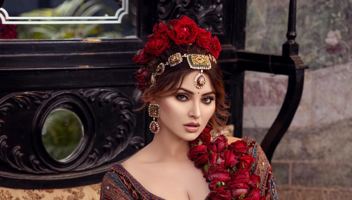 Interesting Facts about Urvashi Rautela