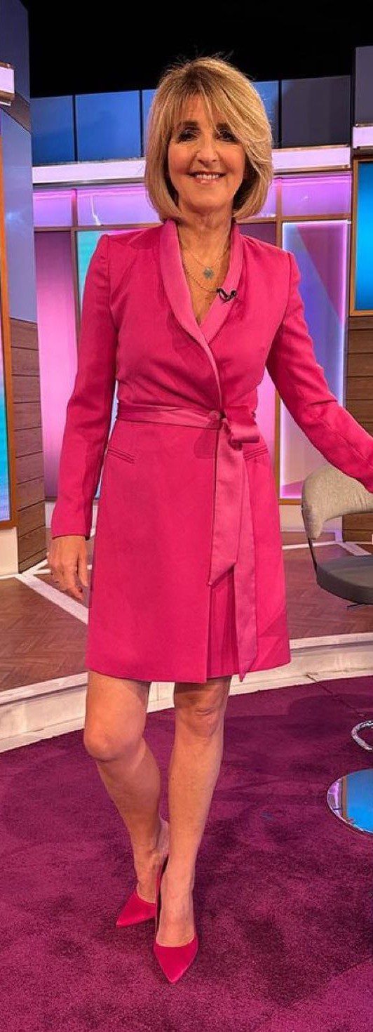 Kaye Adams Height