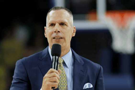 Kelly Tripucka