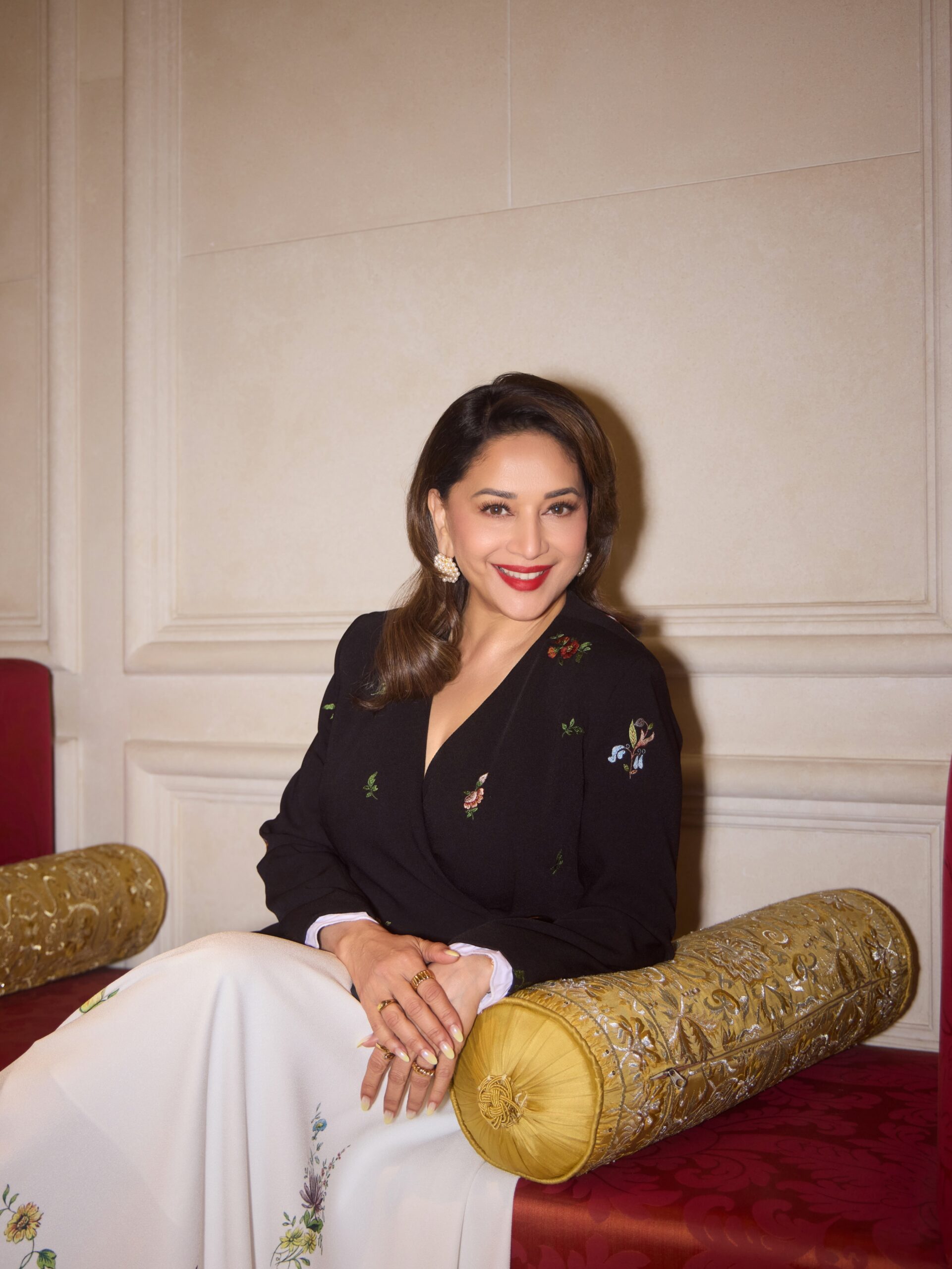Madhuri Dixit 4