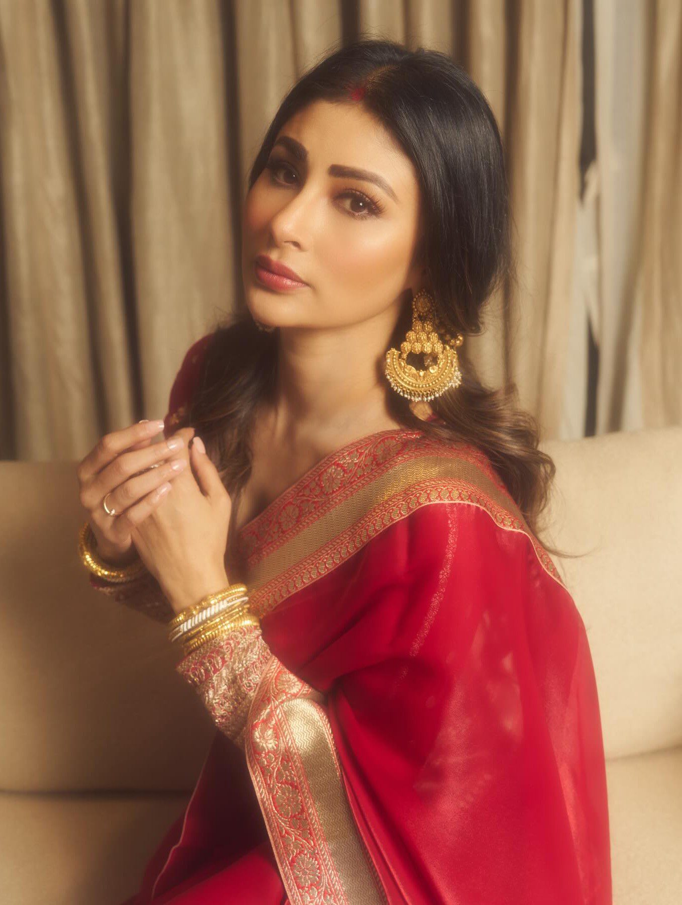Mouni Roy 6