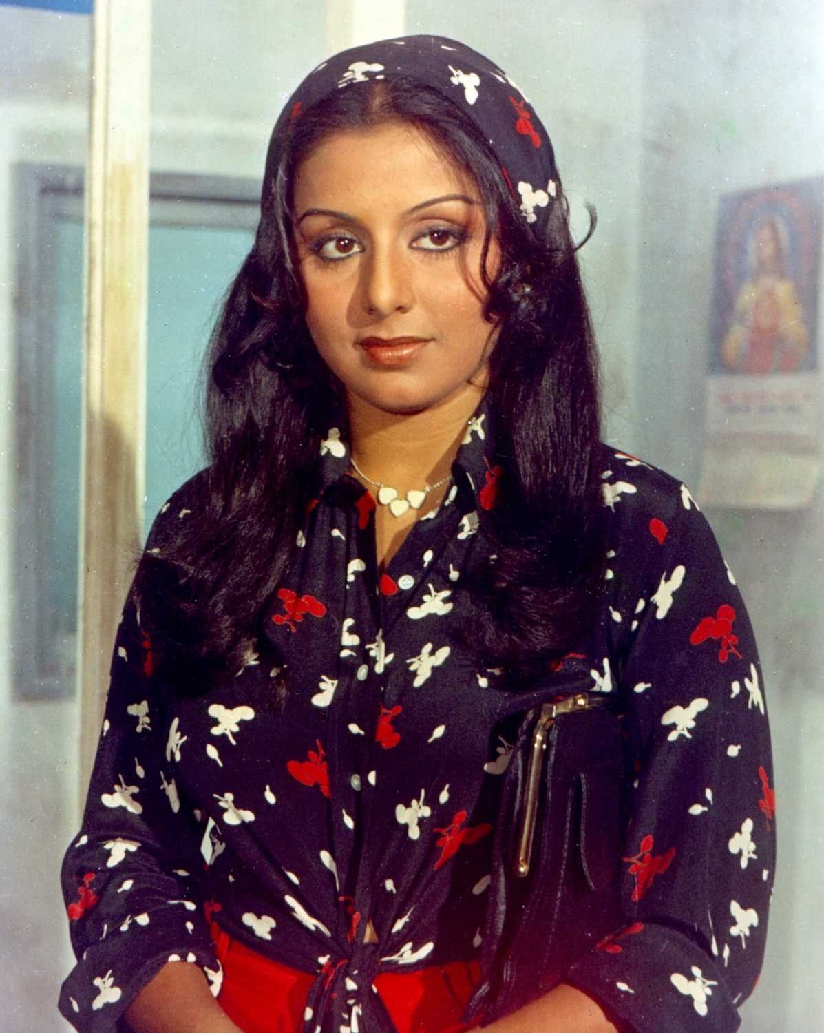 Neetu Singh 4