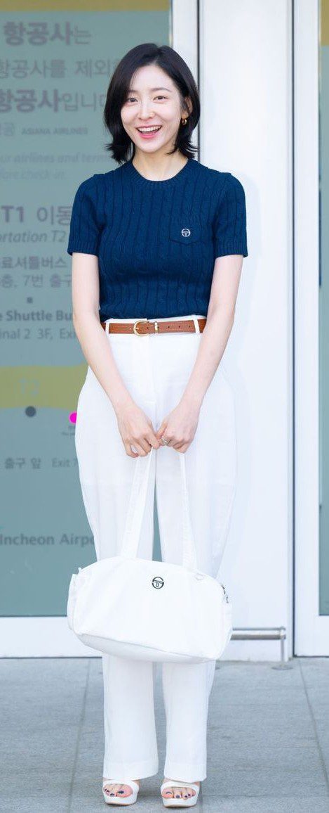 Park Ji hyun Height